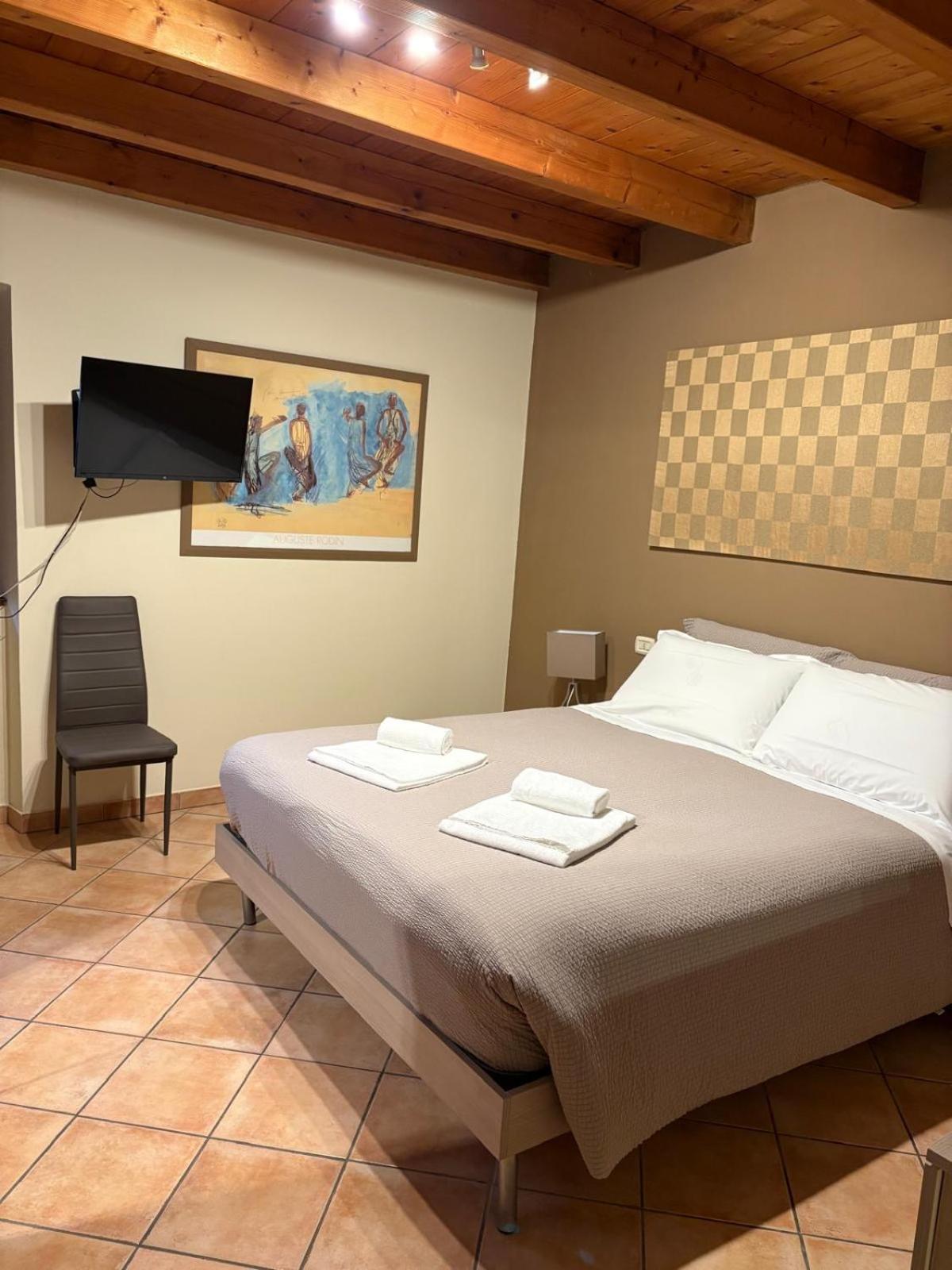Poncinvs Residence Bergamo Bagian luar foto